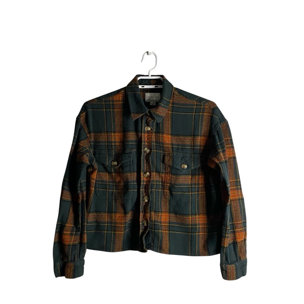 American Eagle Women’s Green Plaid Button-Down Crop Shirt